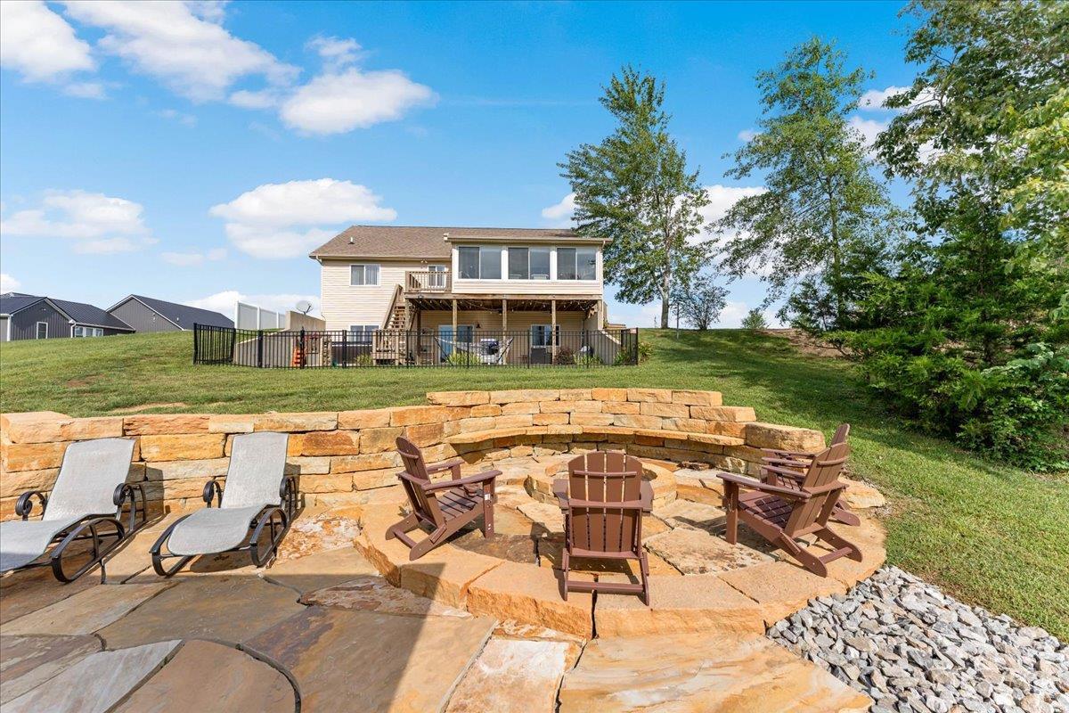 636 Waynoka Drive