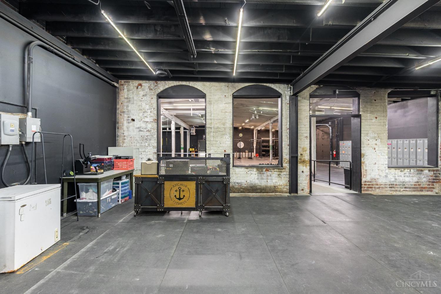 77 N Depot Avenue