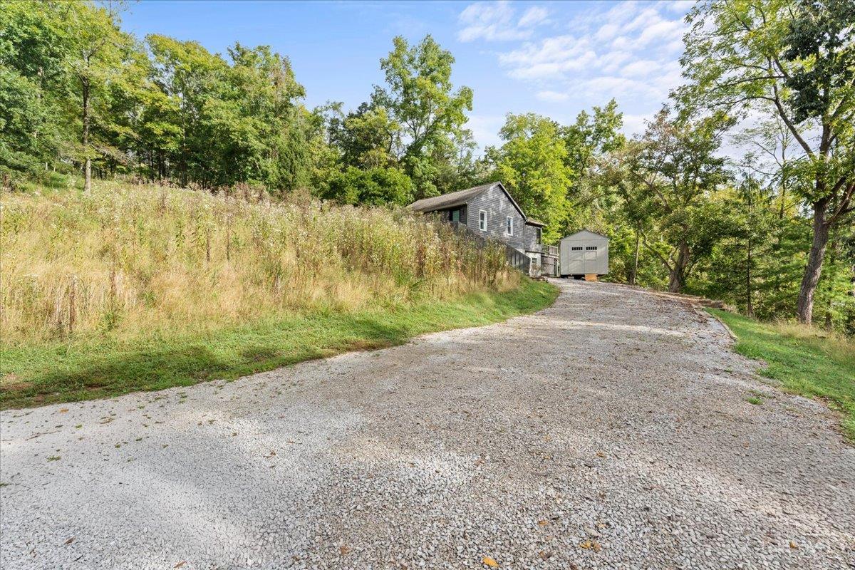 3315 Cole Road