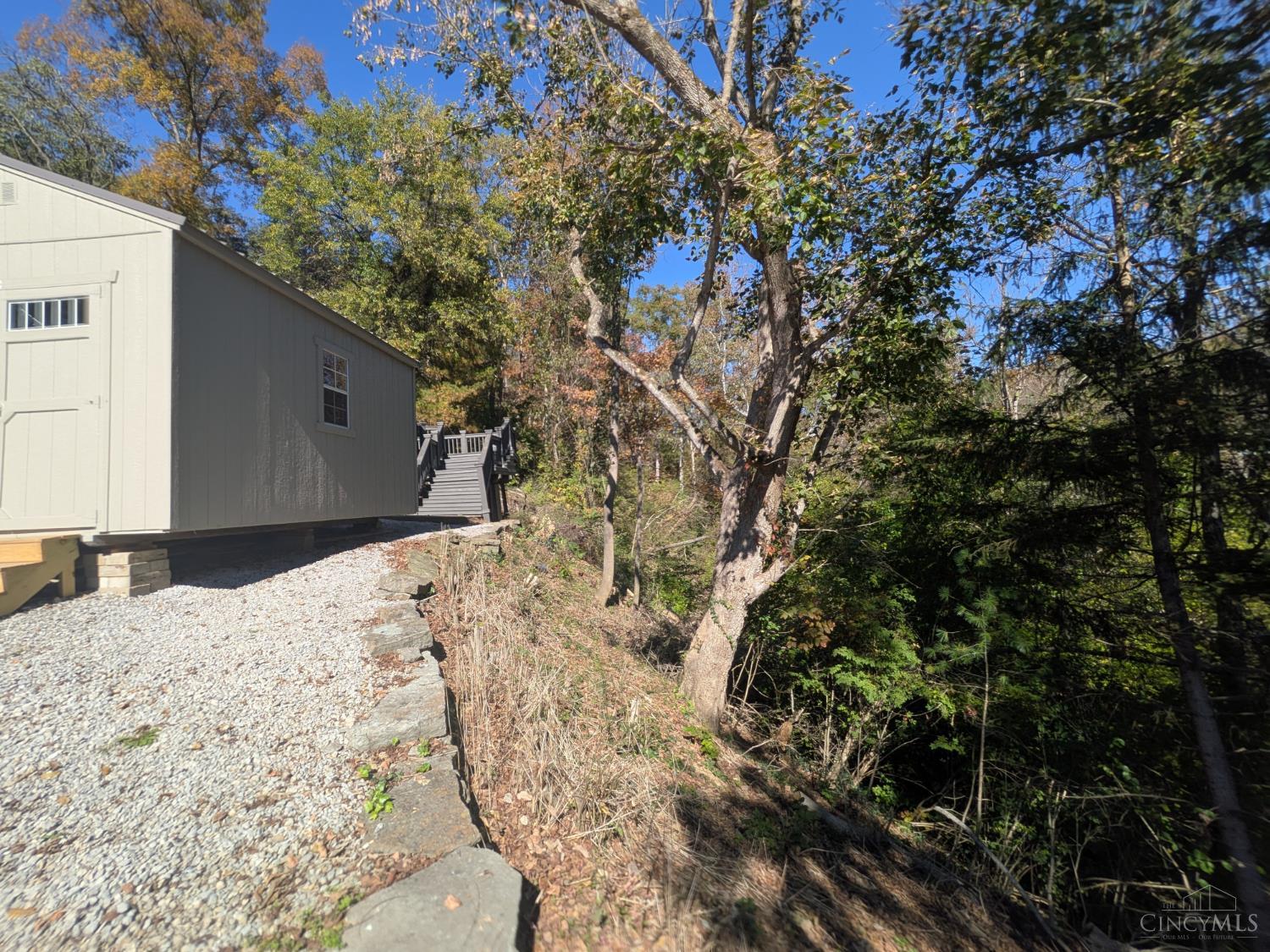 3315 Cole Road