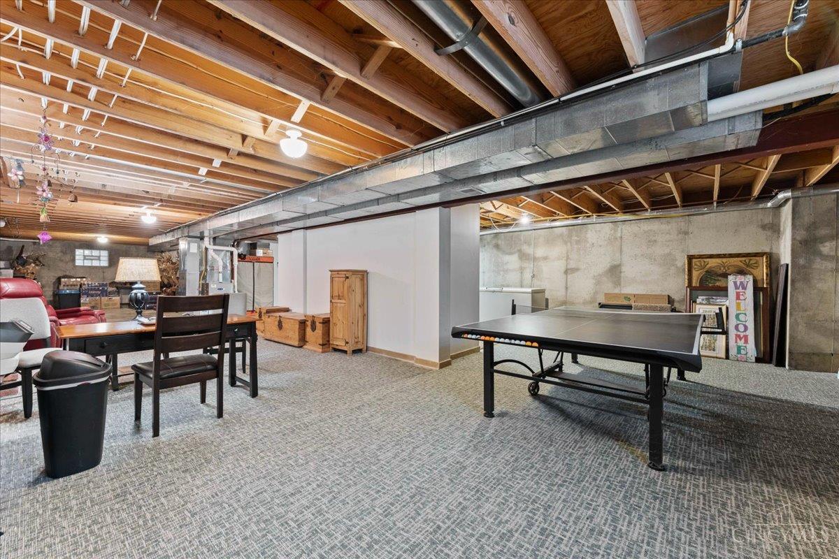 3235 Hoover Road