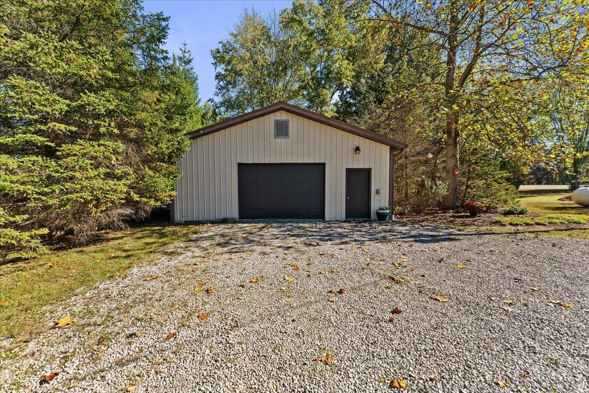 3235 Hoover Road