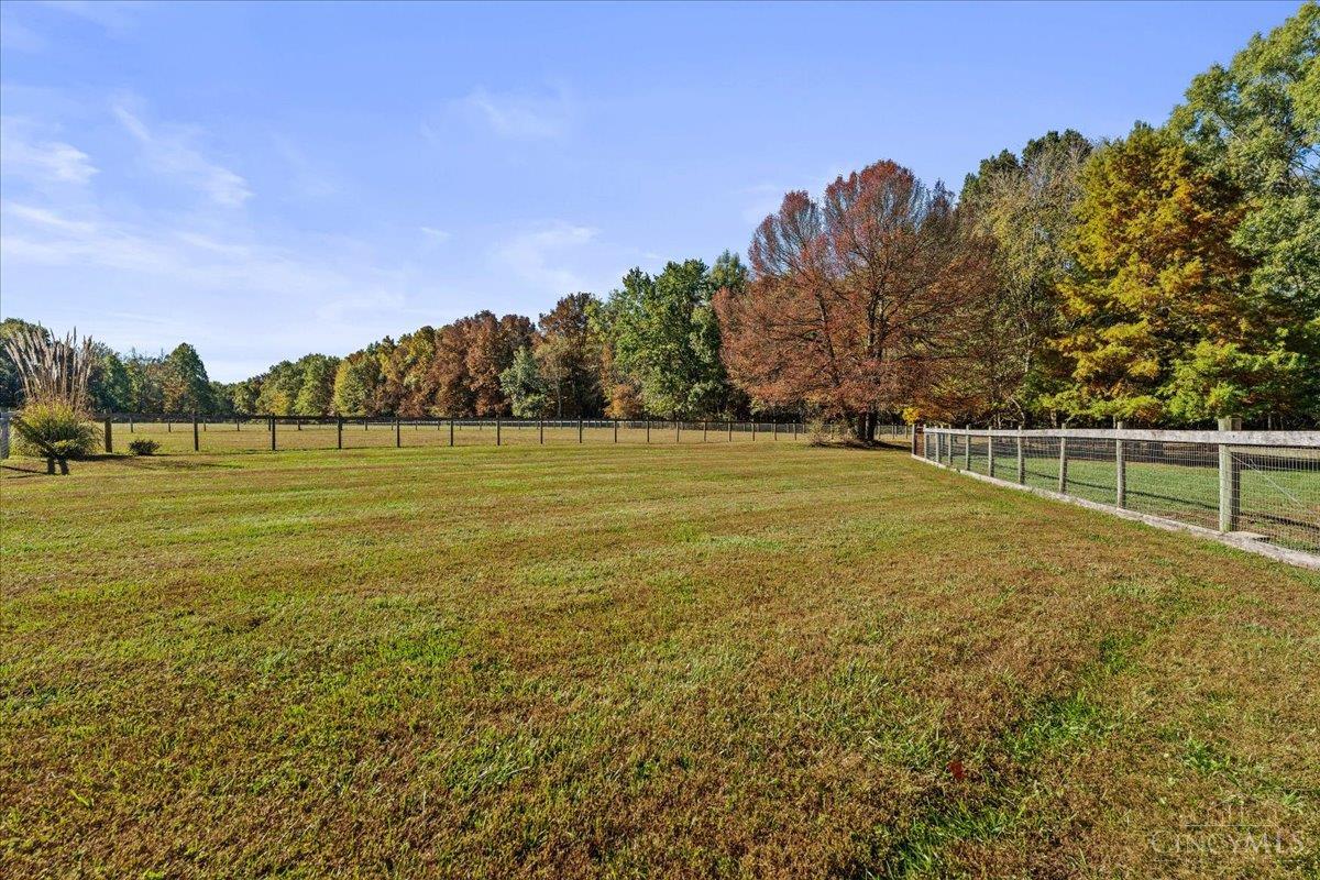 3235 Hoover Road