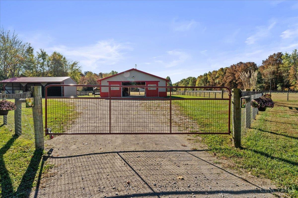 3235 Hoover Road
