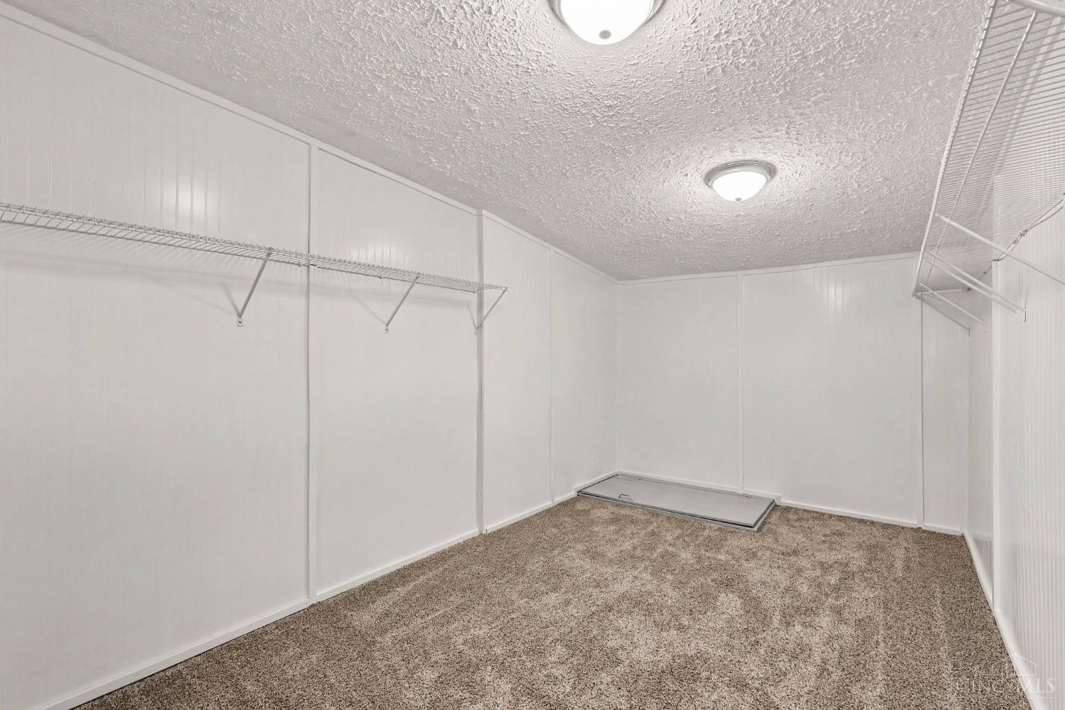 5010 Pumpkin Ridge Road
