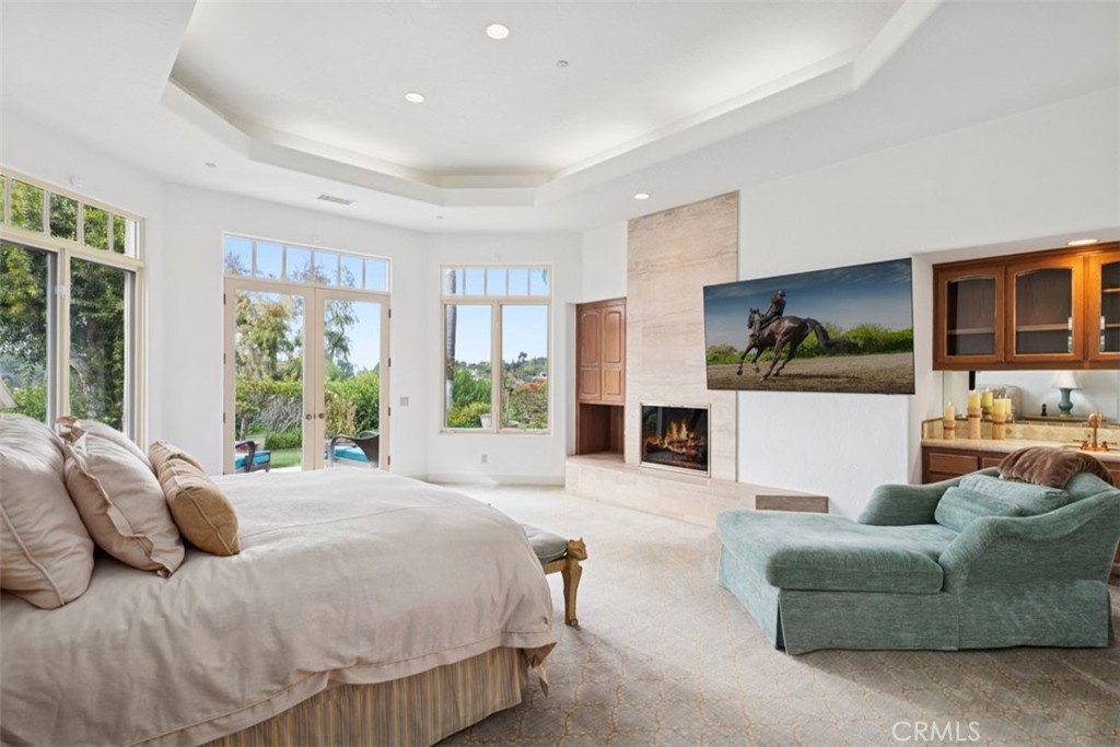 5228 Avenida Maravillas