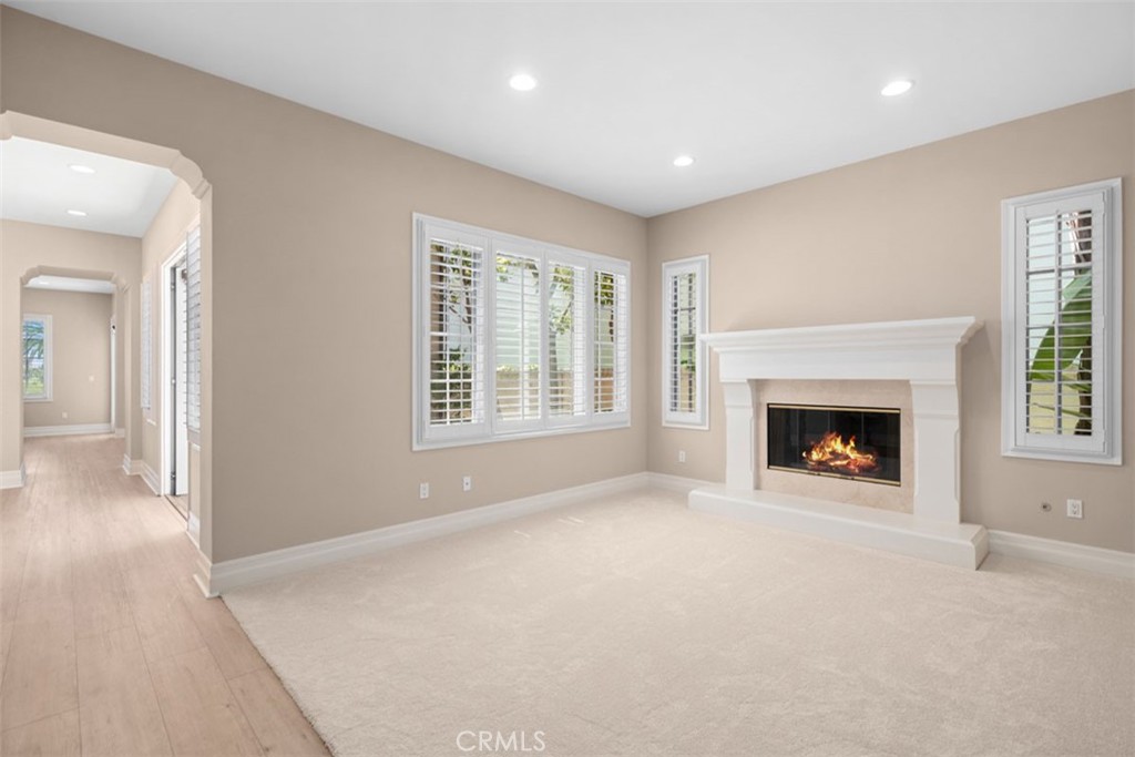 64 Sidney Bay
