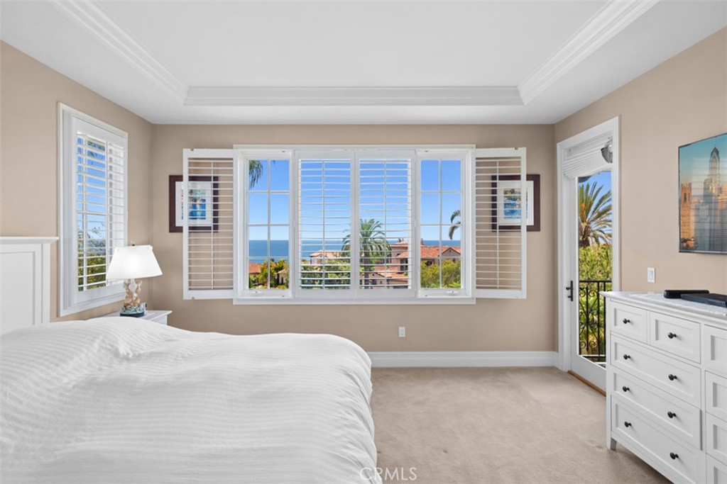 64 Sidney Bay