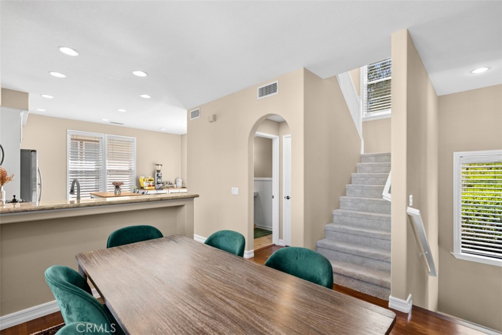 214 Tall Oak