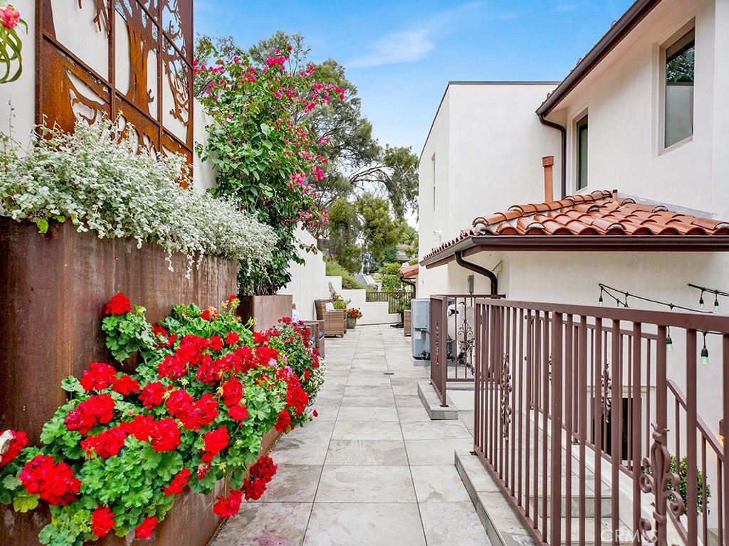 75 Marbella