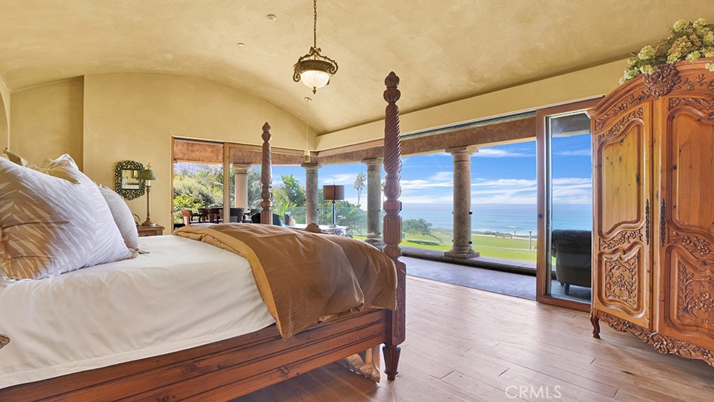 26 RITZ COVE