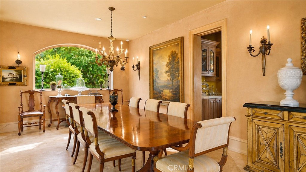 26 RITZ COVE