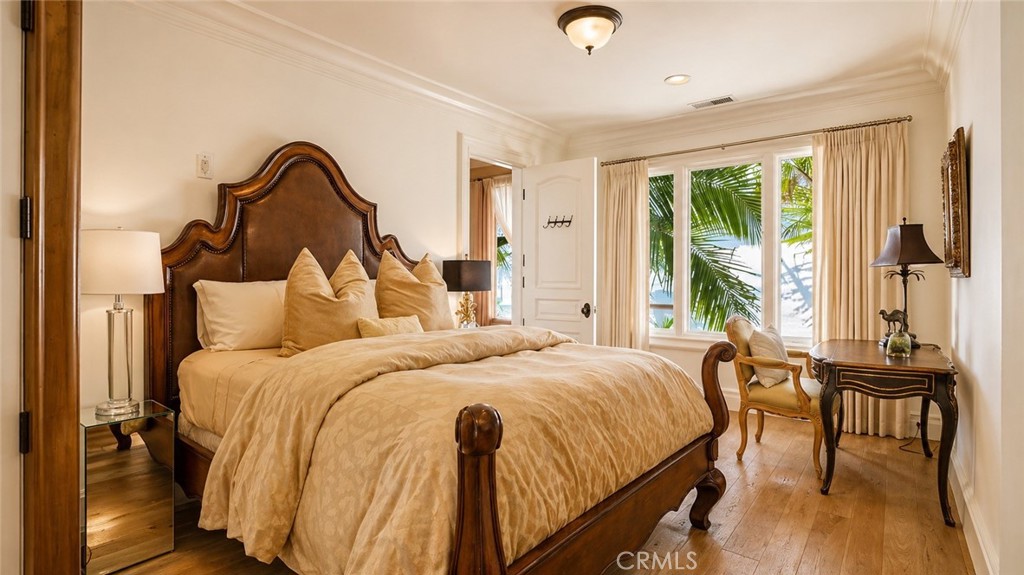 26 RITZ COVE