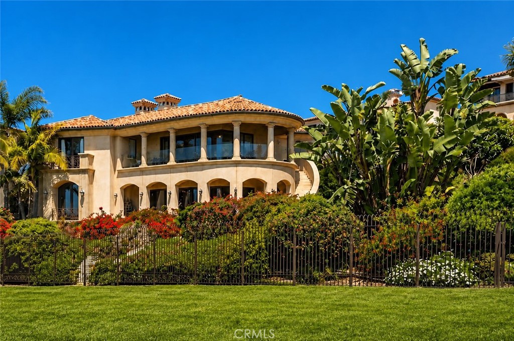 26 RITZ COVE
