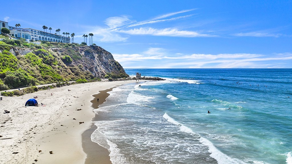 26 RITZ COVE