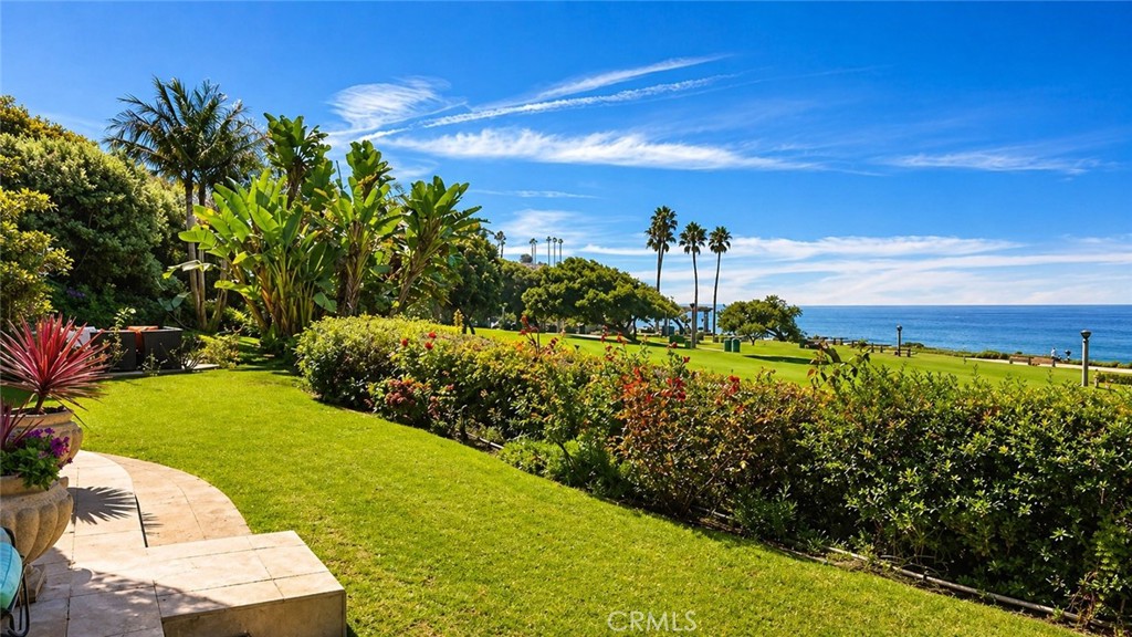26 RITZ COVE
