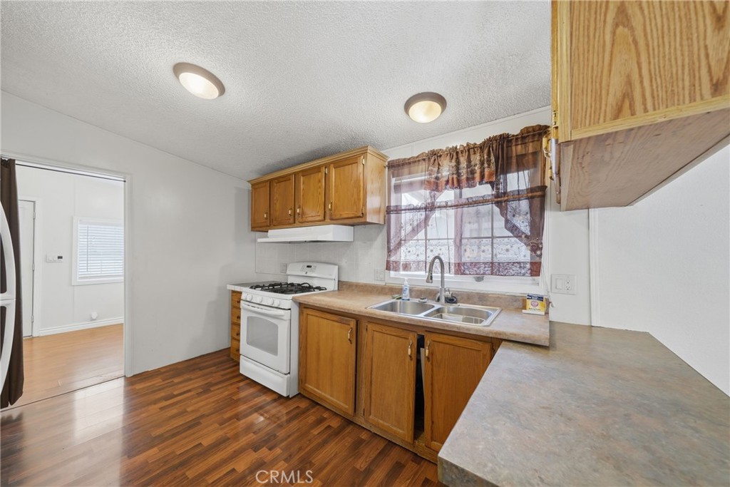 10800 Dale Avenue 215