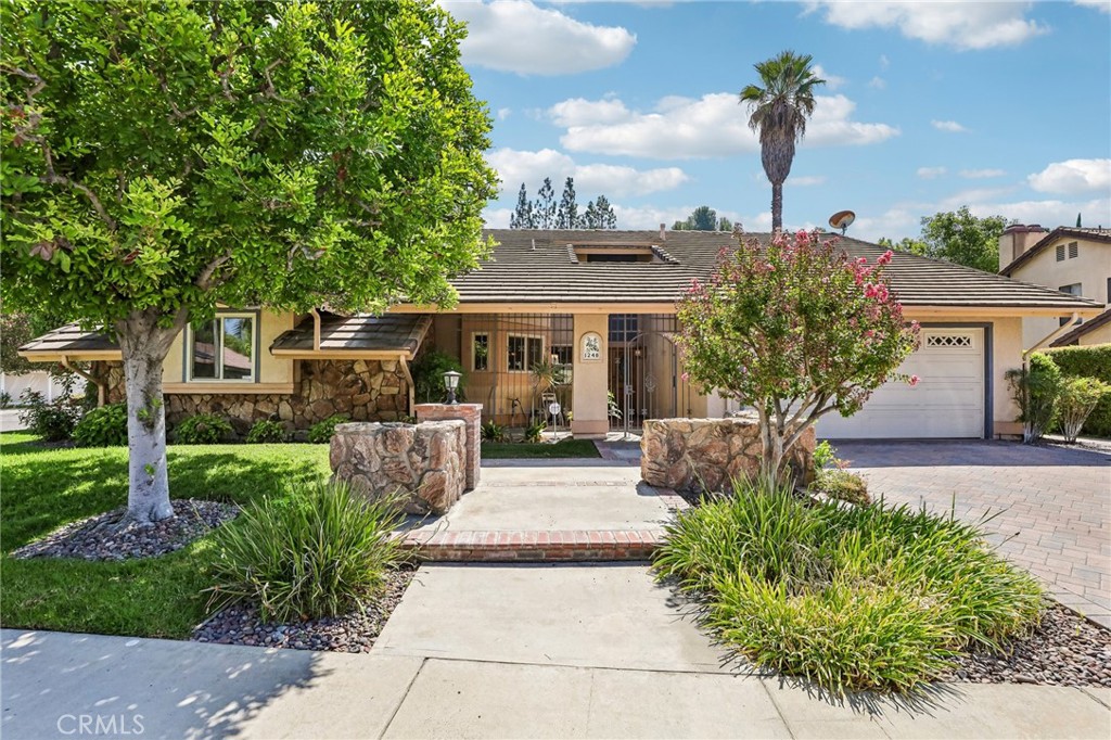 1248 Calle Estrella