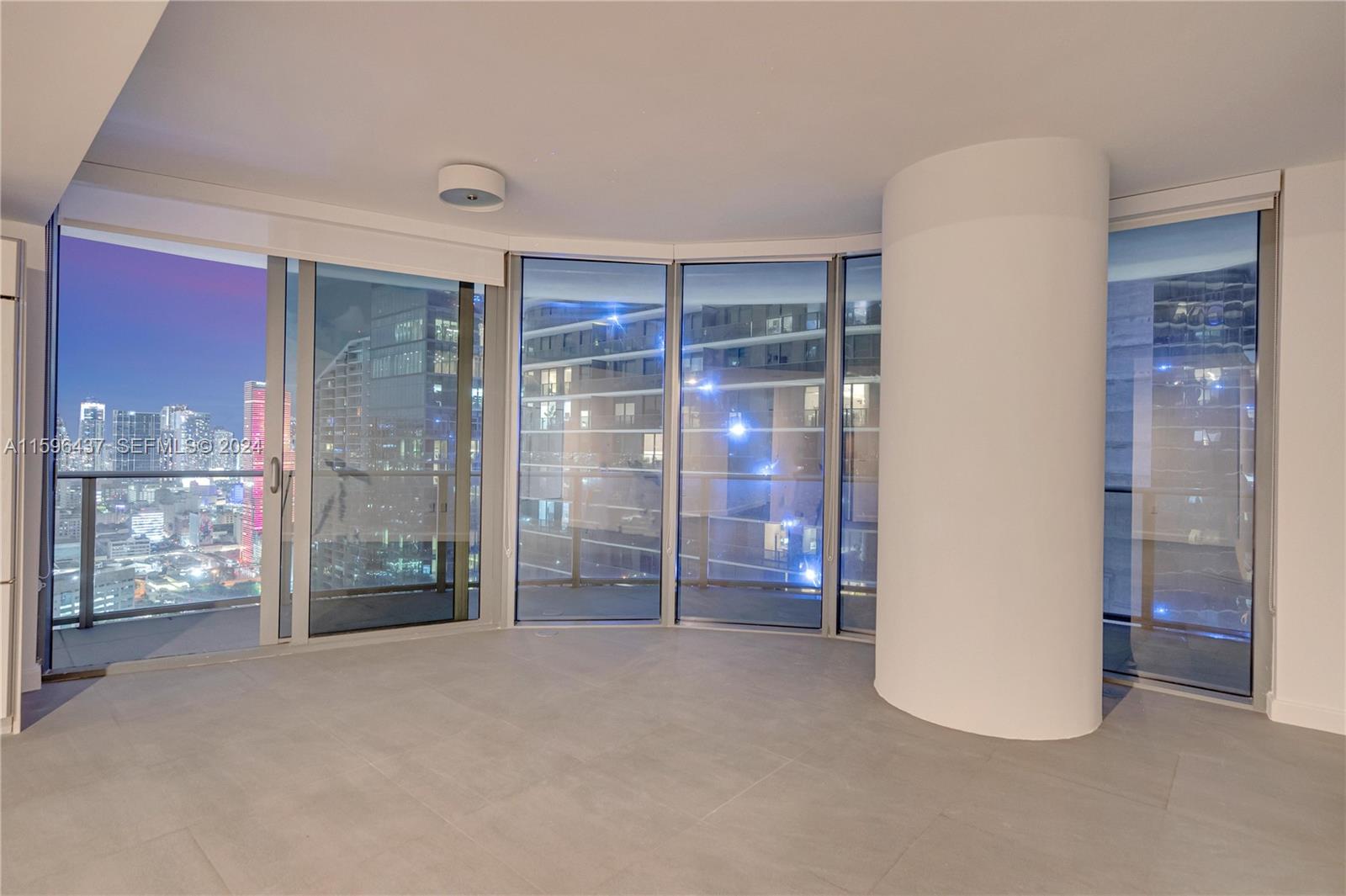 45 SW 9th Street 3901