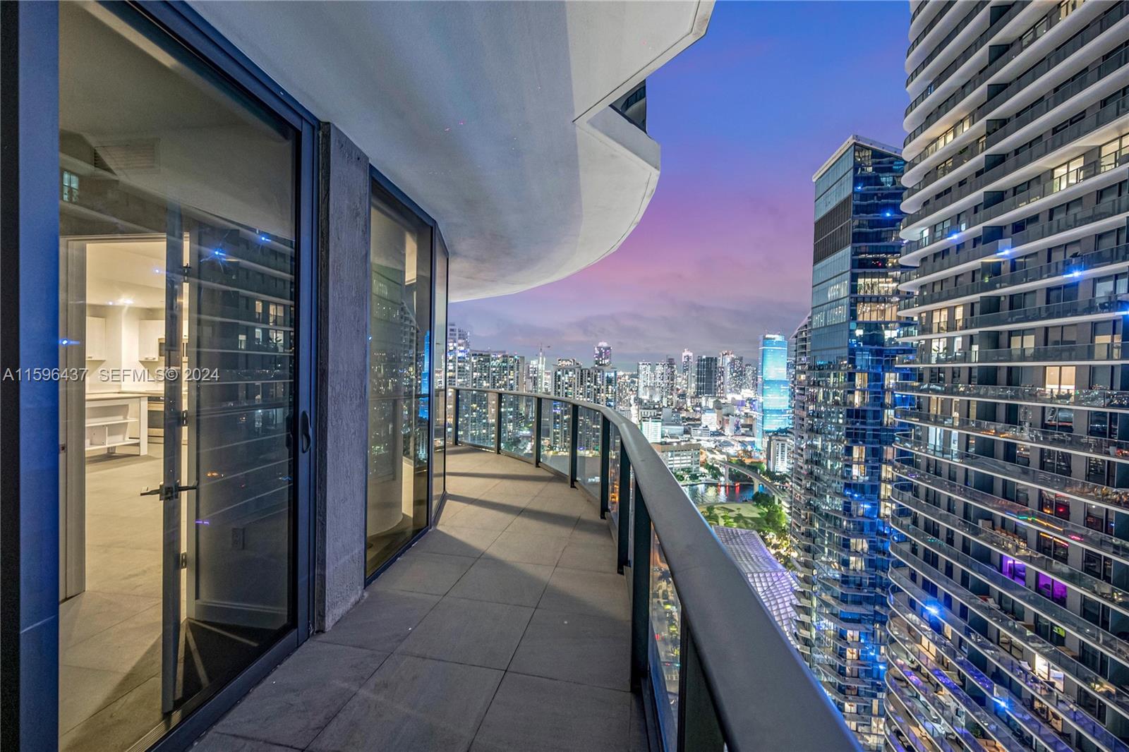 45 SW 9th Street 3901