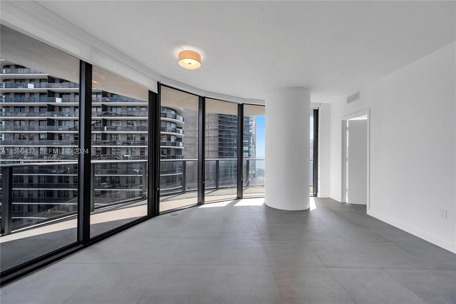 45 SW 9th Street 3901
