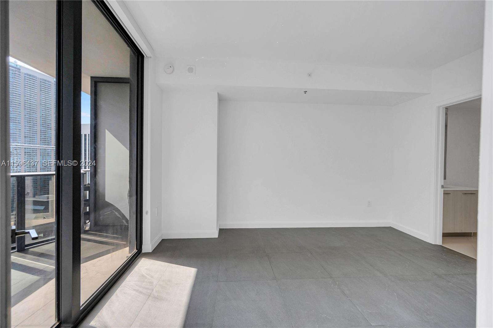 45 SW 9th Street 3901