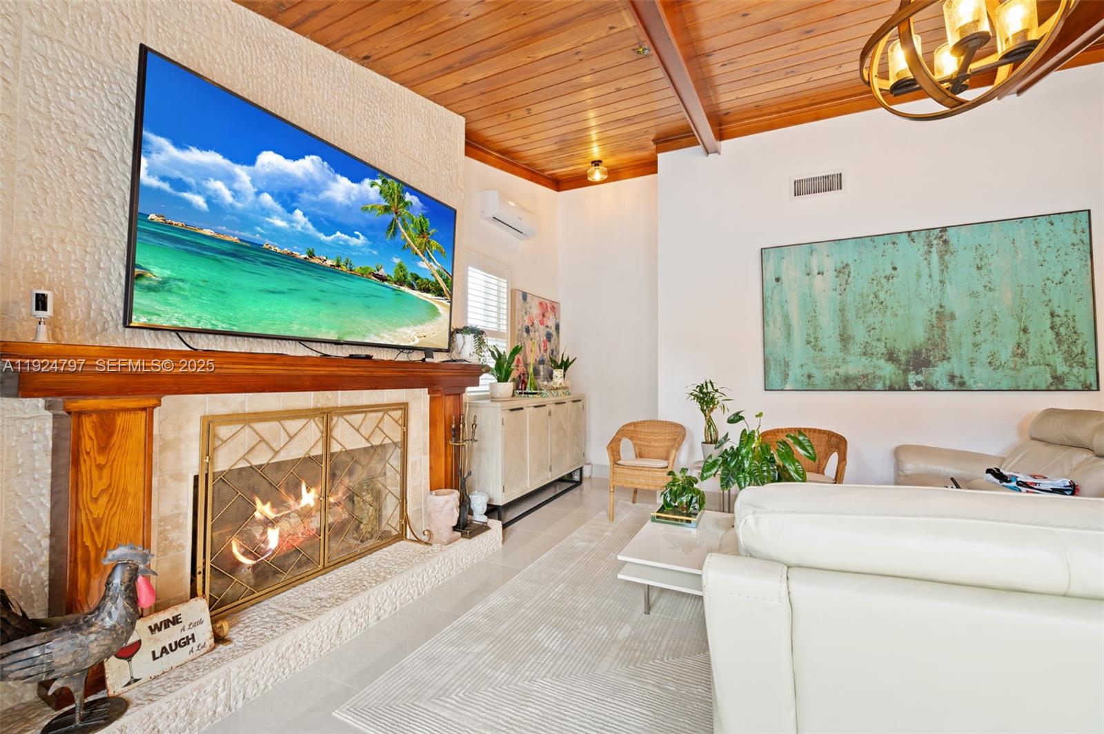 2729 NW 28th Street