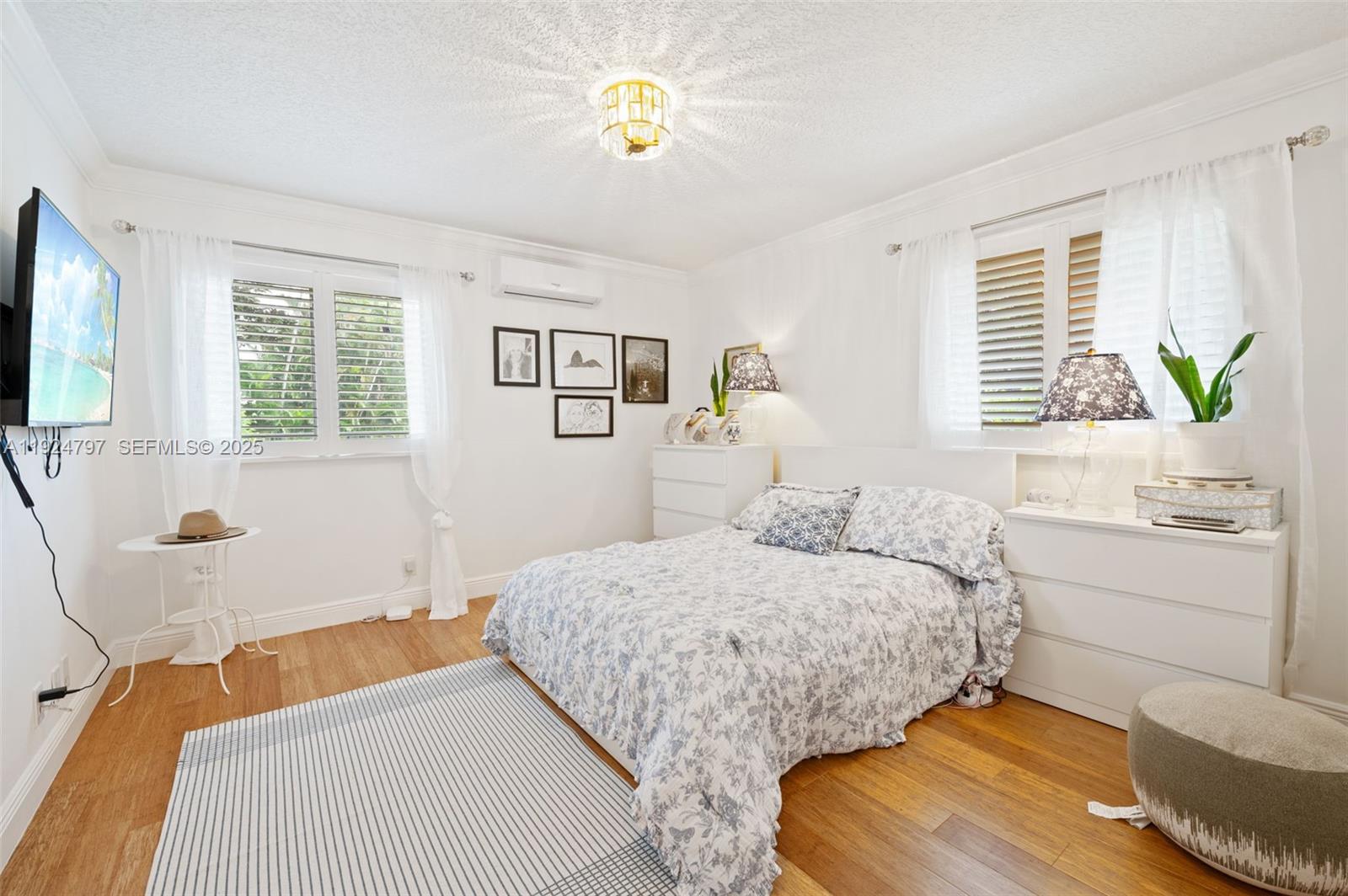 2729 NW 28th Street