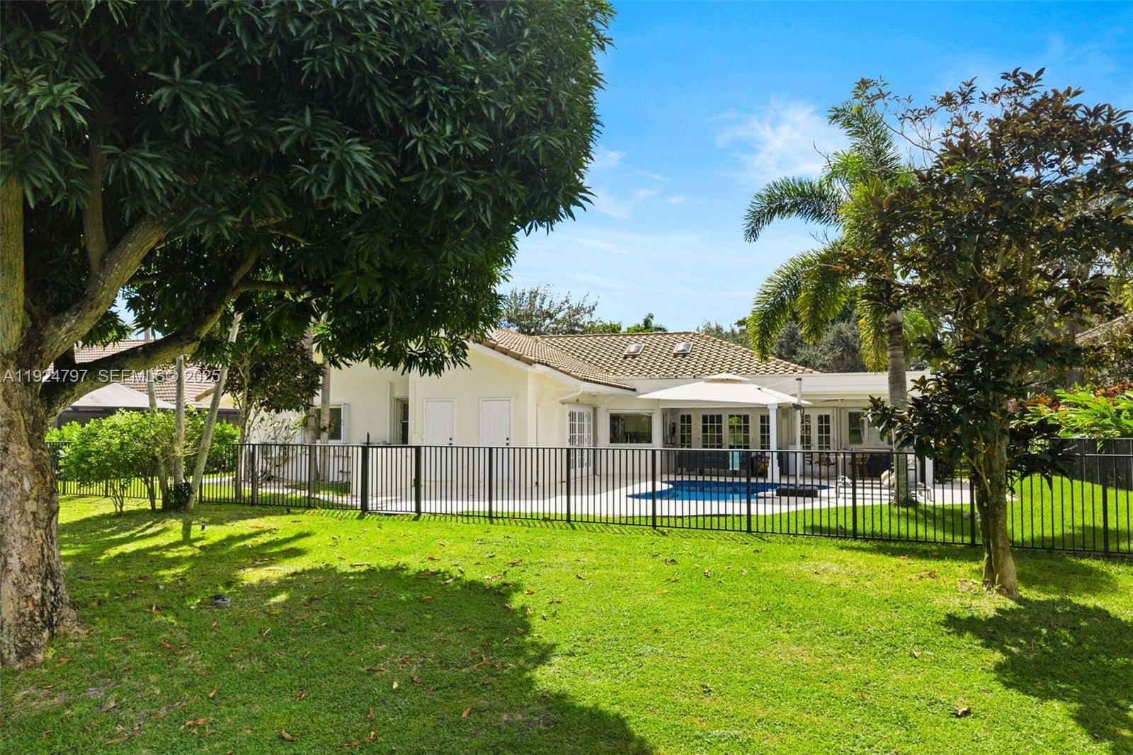 2729 NW 28th Street