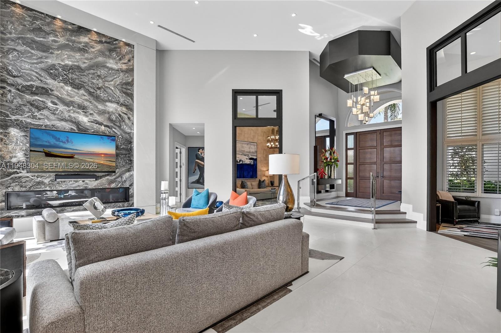 6860 Queenferry Circle
