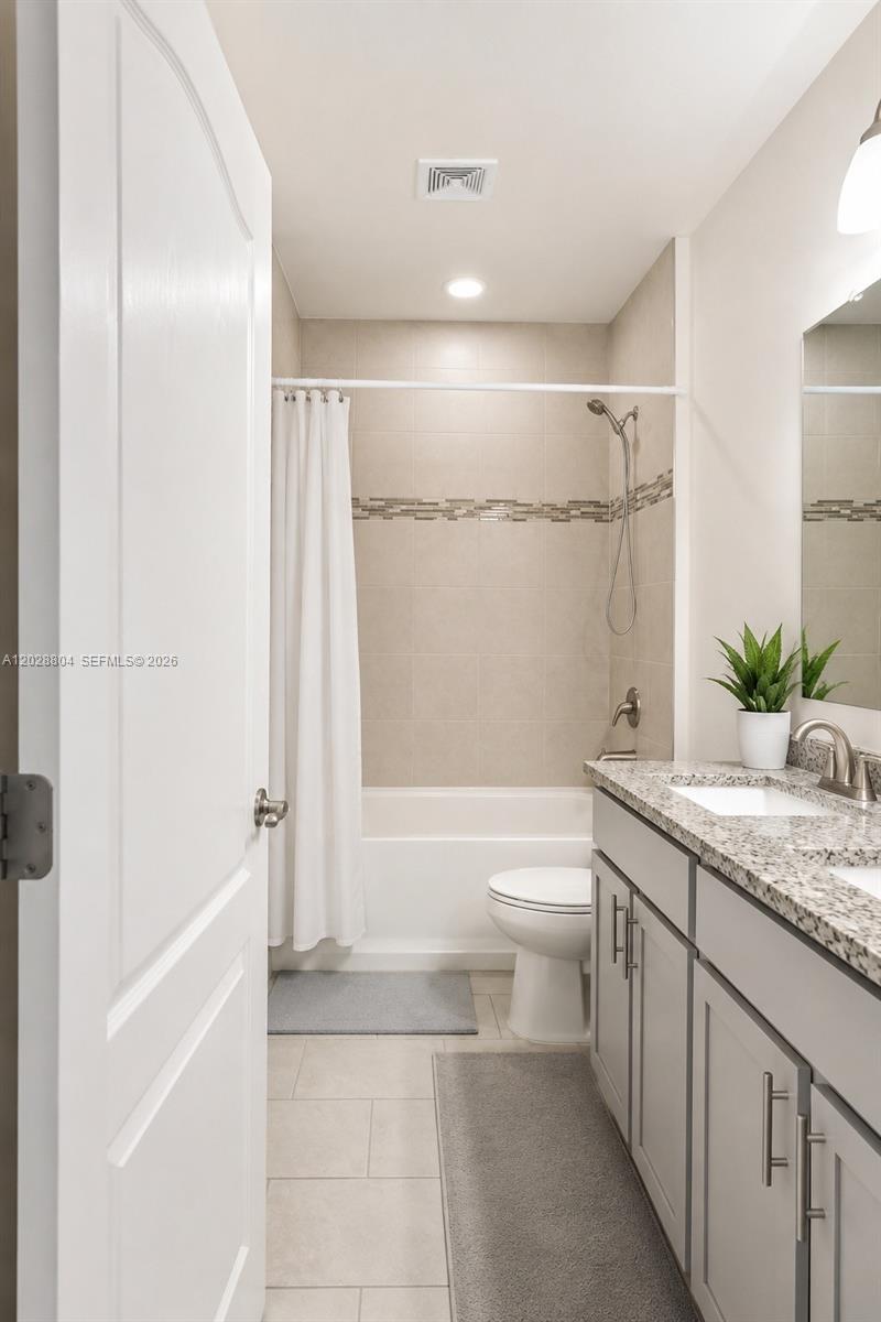 1025 SW Sarto Ln, Port St. Lucie
