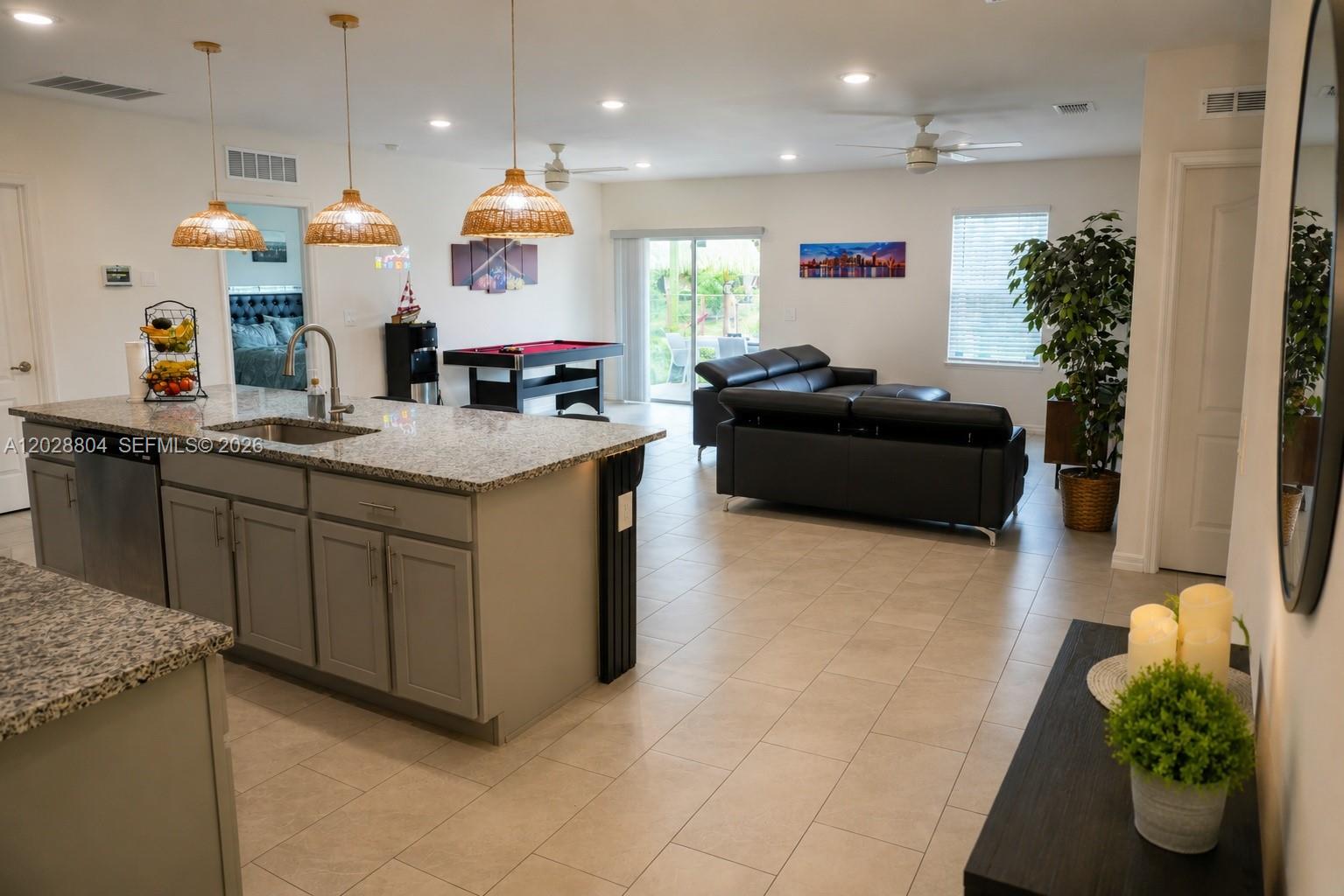 1025 SW Sarto Ln, Port St. Lucie