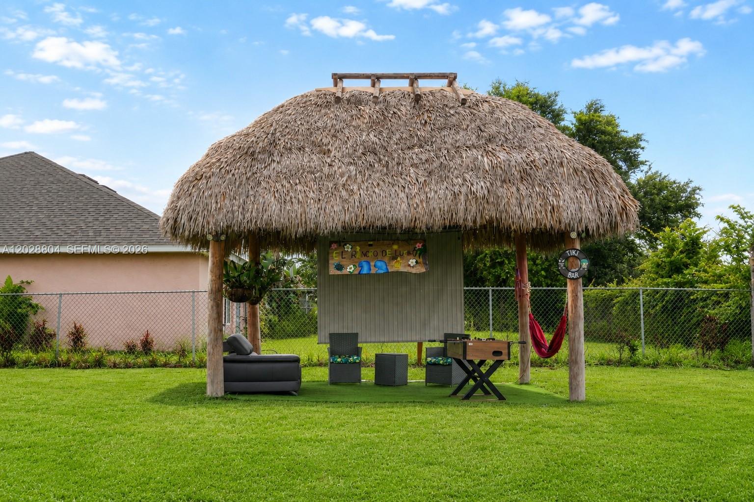1025 SW Sarto Ln, Port St. Lucie