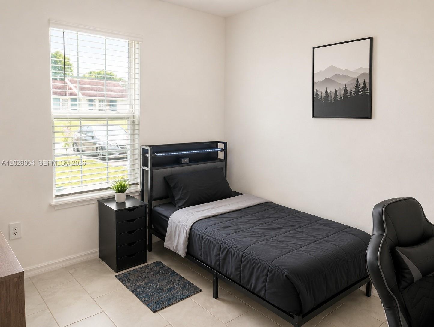 1025 SW Sarto Ln, Port St. Lucie