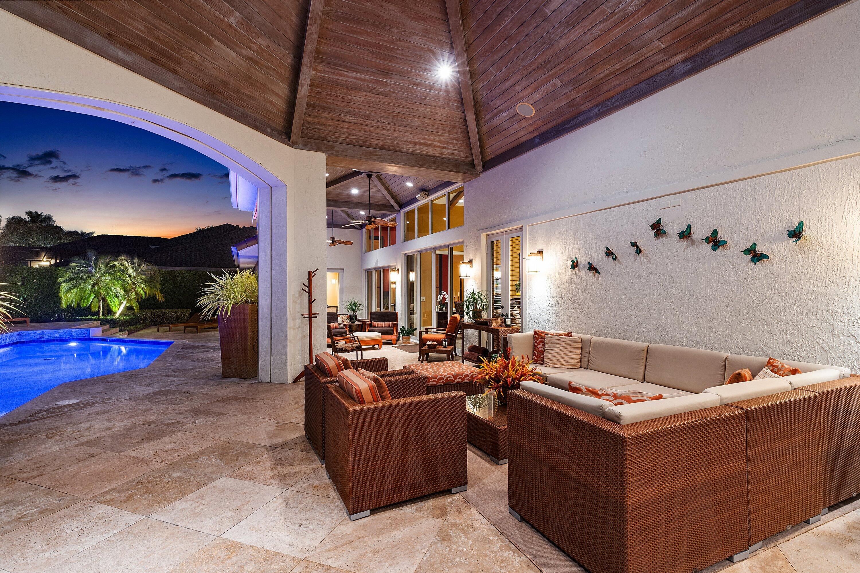7210 Ayrshire Lane