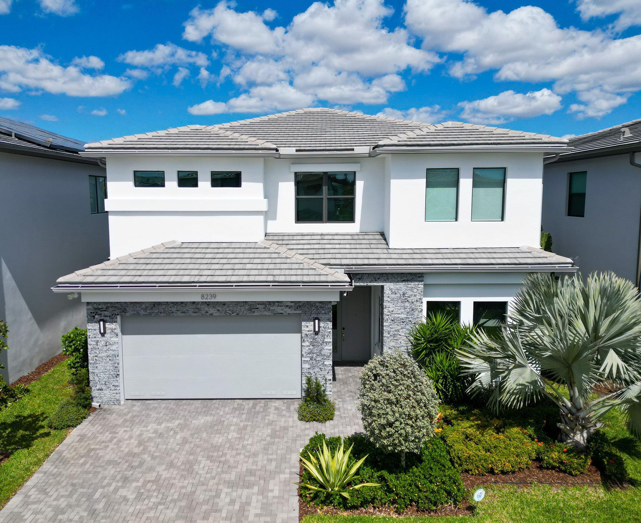8239 Oceanus Drive