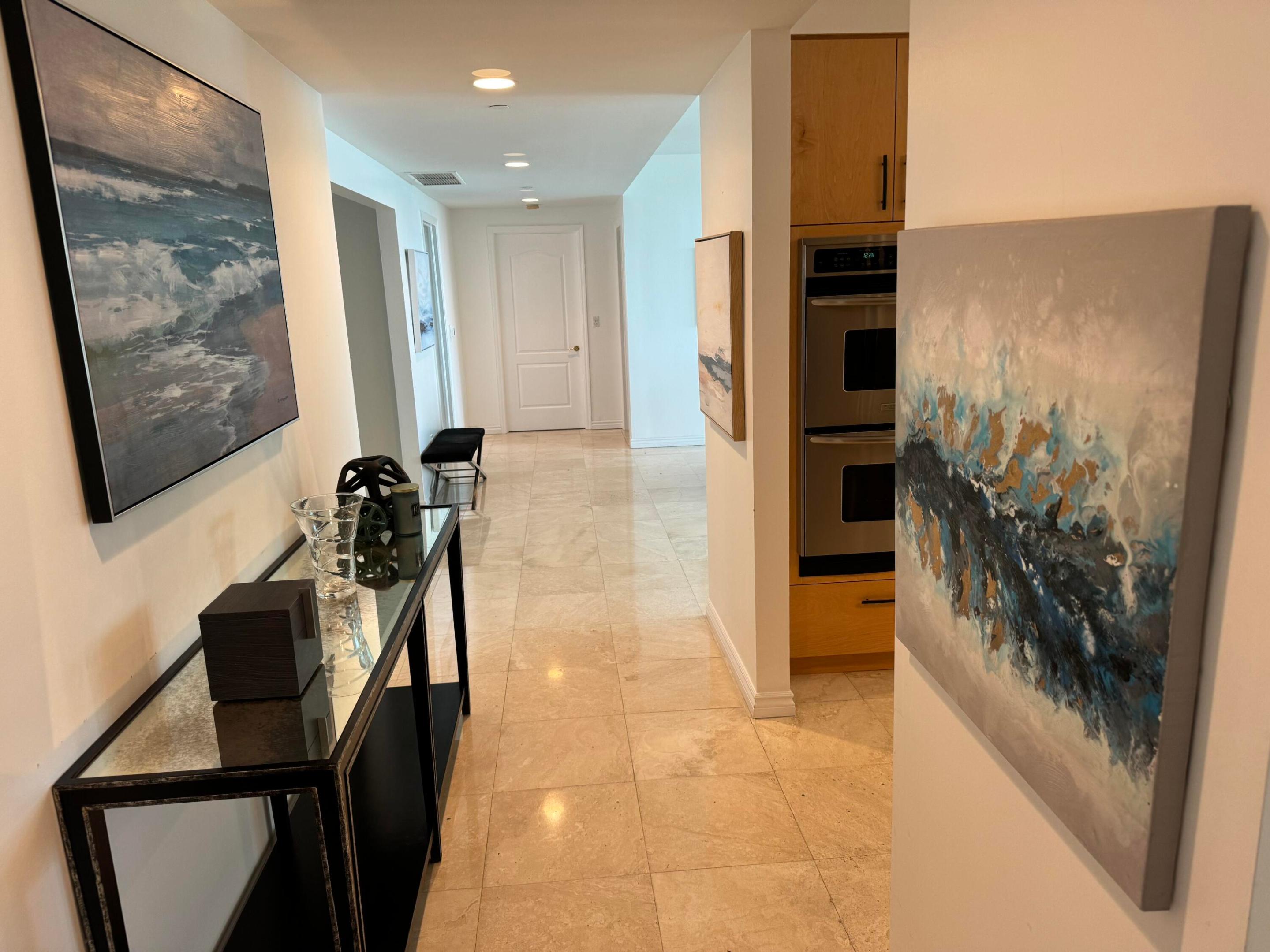 550 SE Mizner Boulevard B702