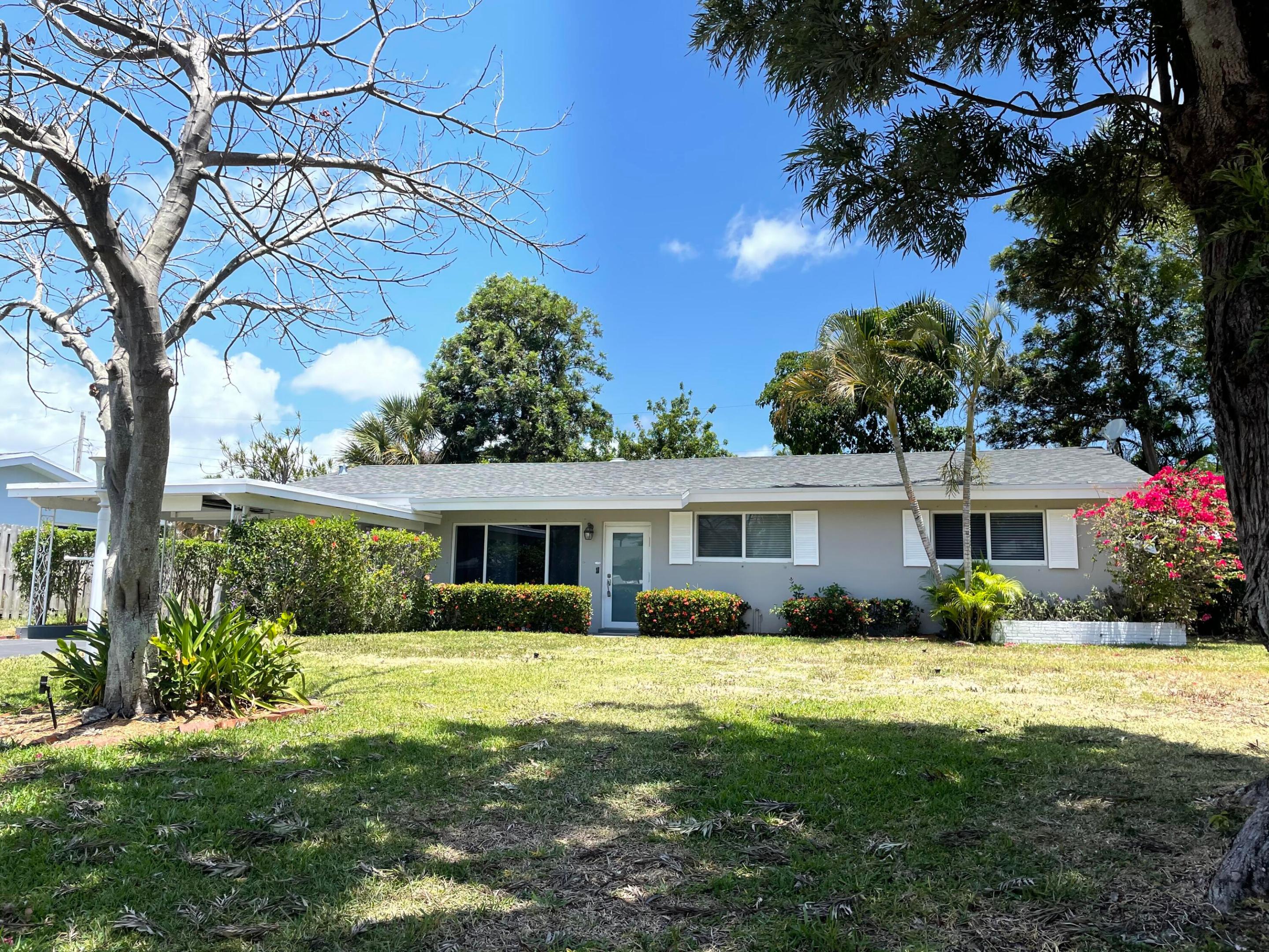 465 NE 34th Street