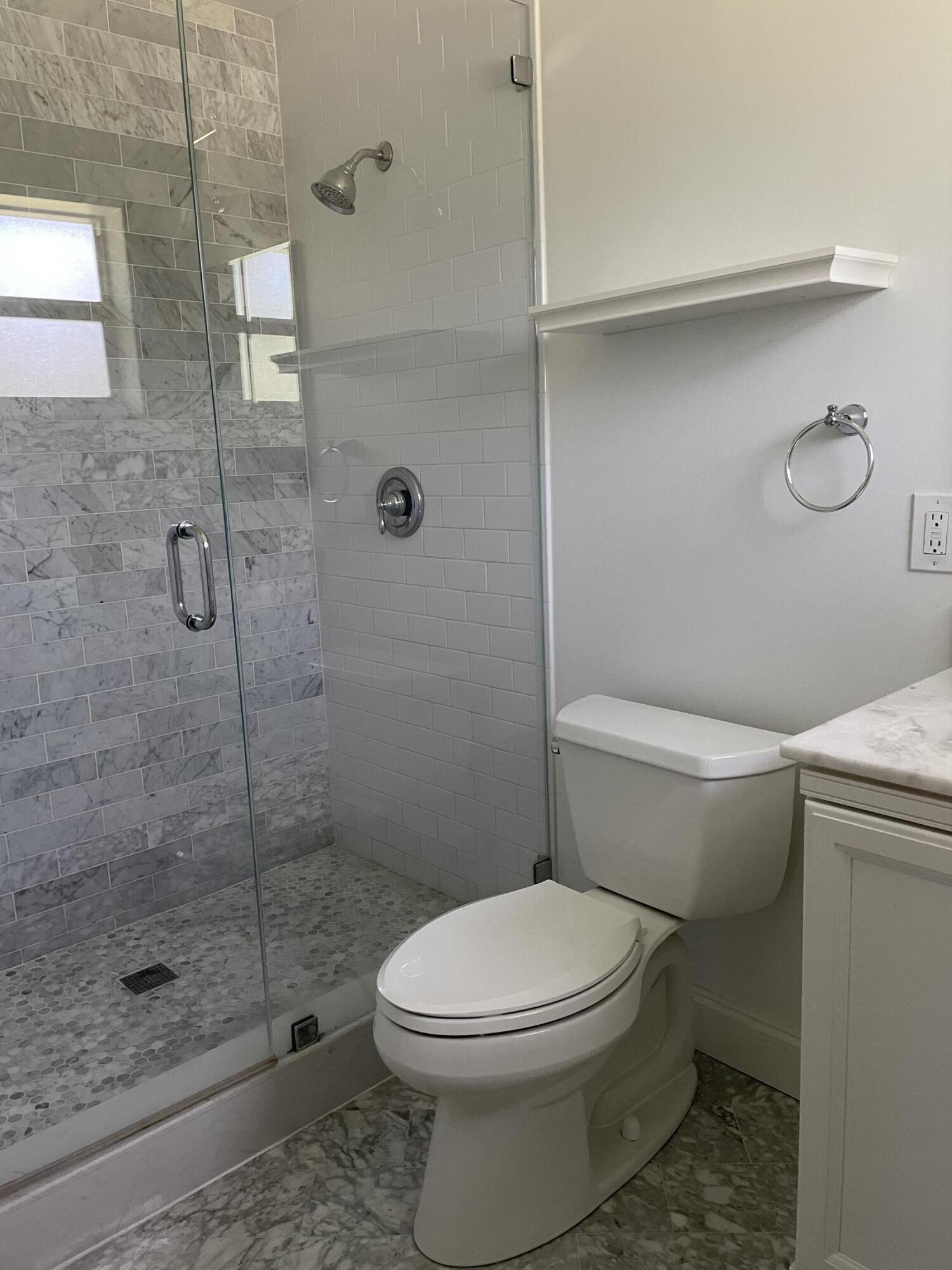465 NE 34th Street
