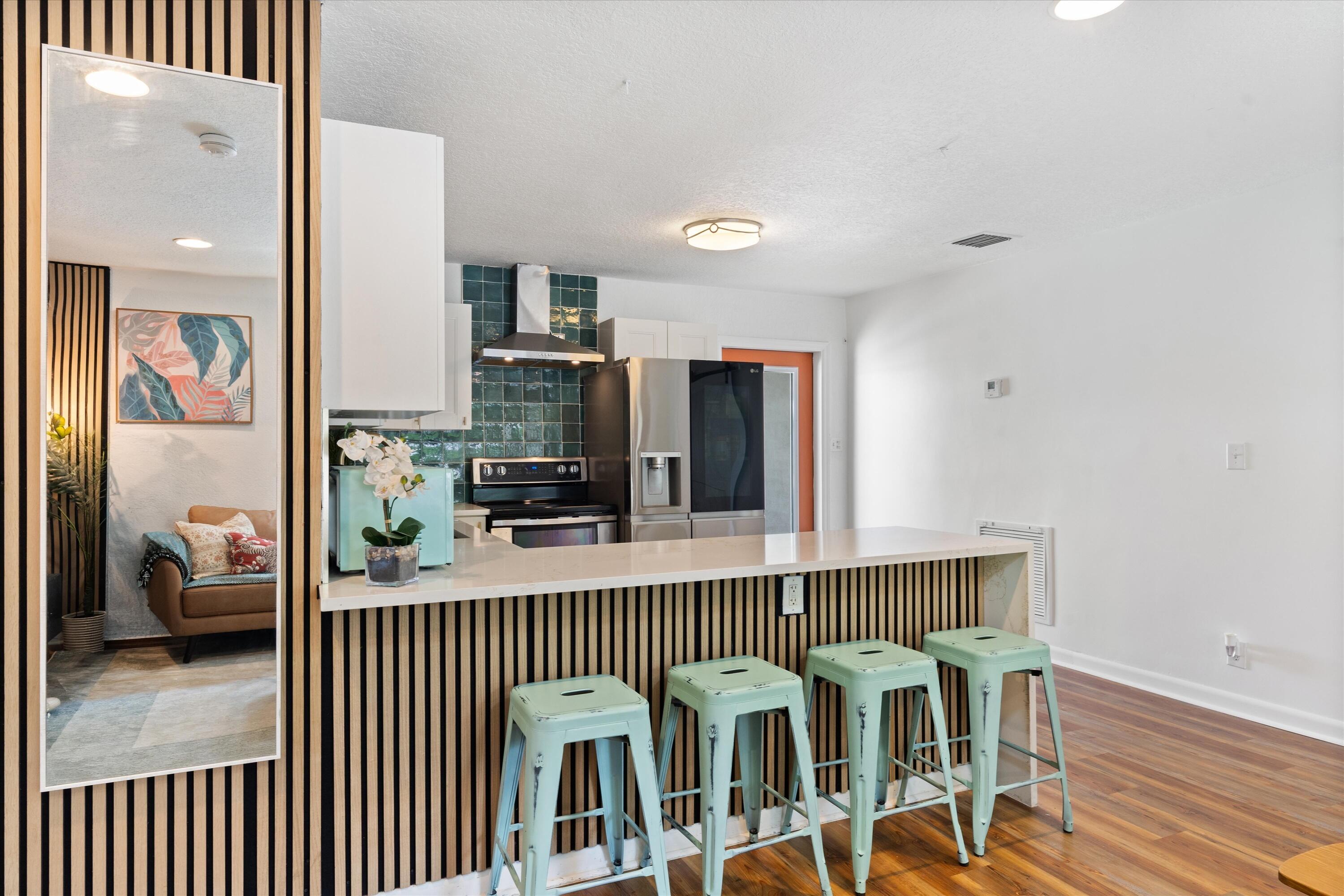 2417 NE 13th Terrace