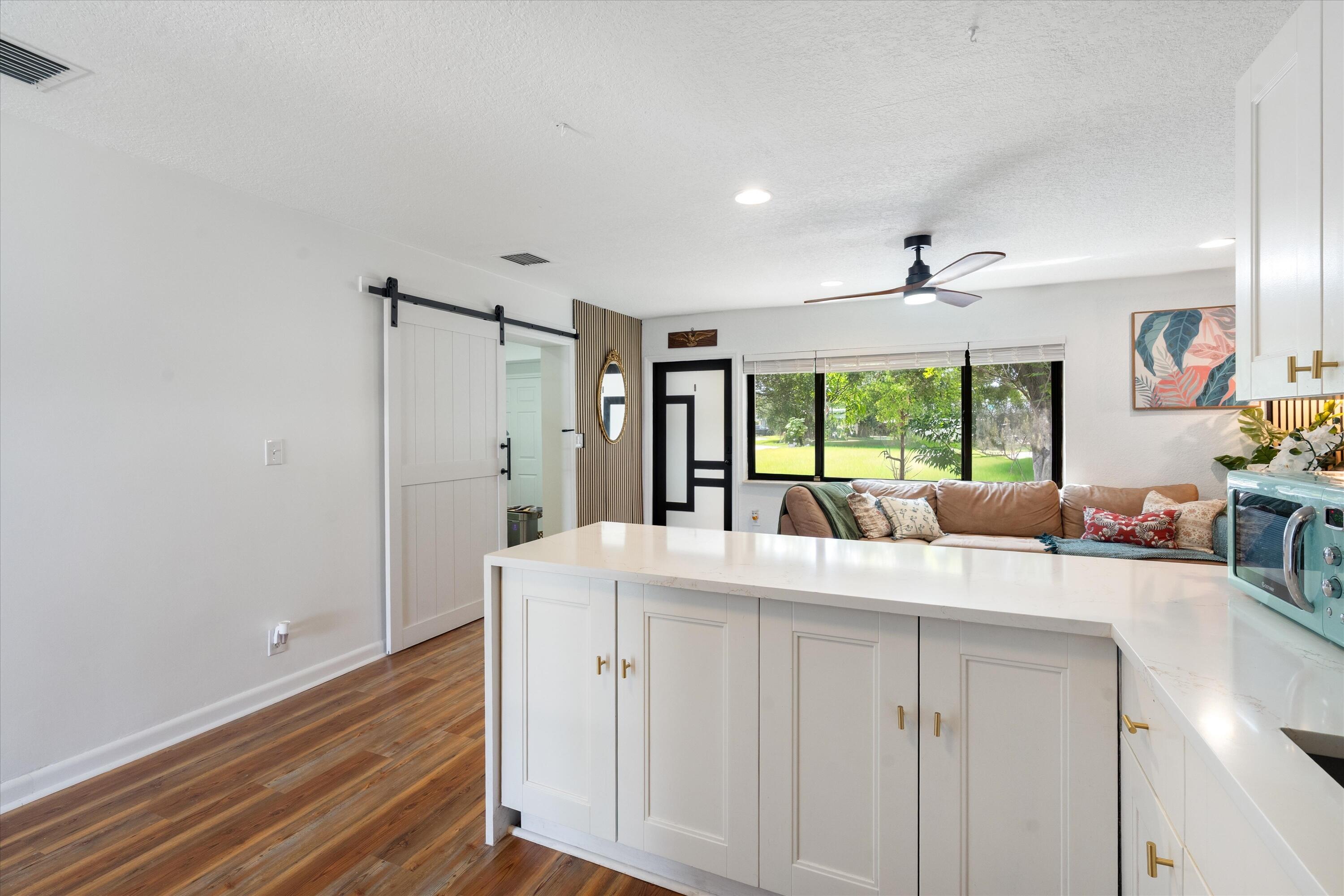 2417 NE 13th Terrace