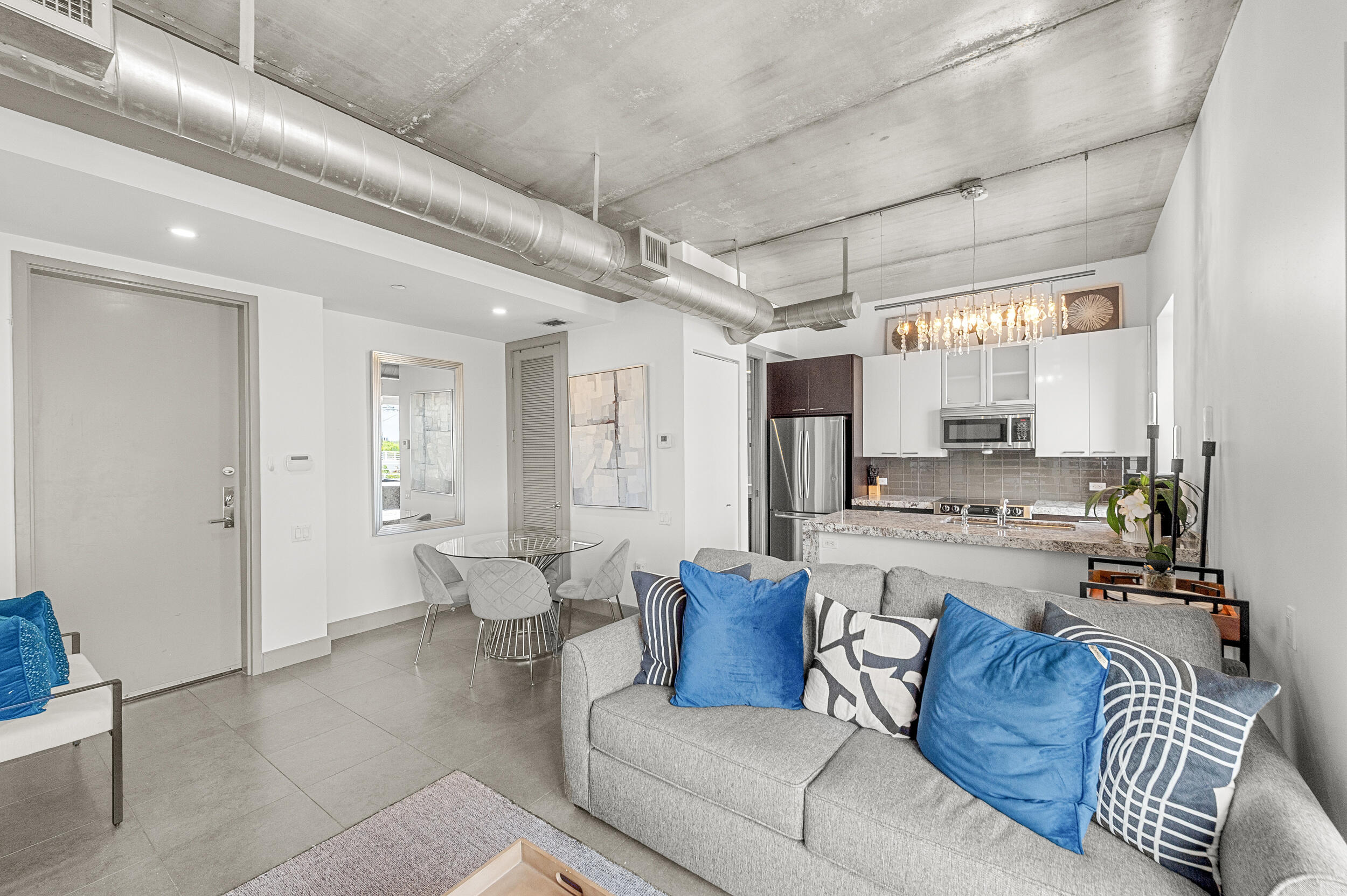 111 SE 2nd Street 302