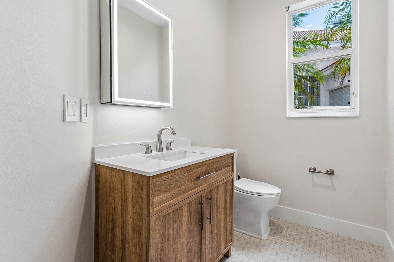3335 NW 53rd Circle