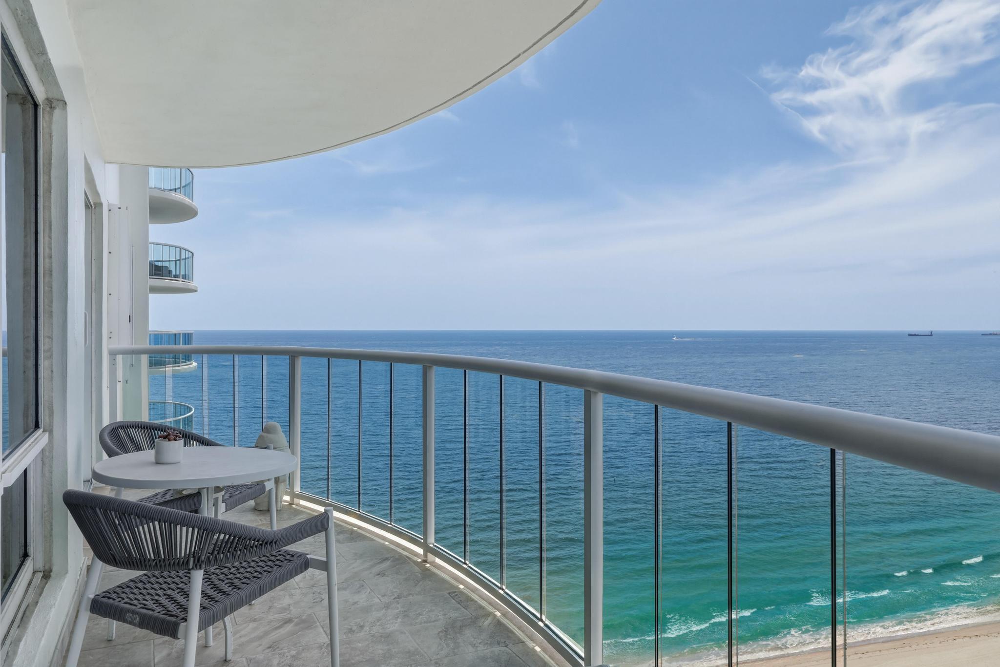 3400 Galt Ocean Drive 1704S