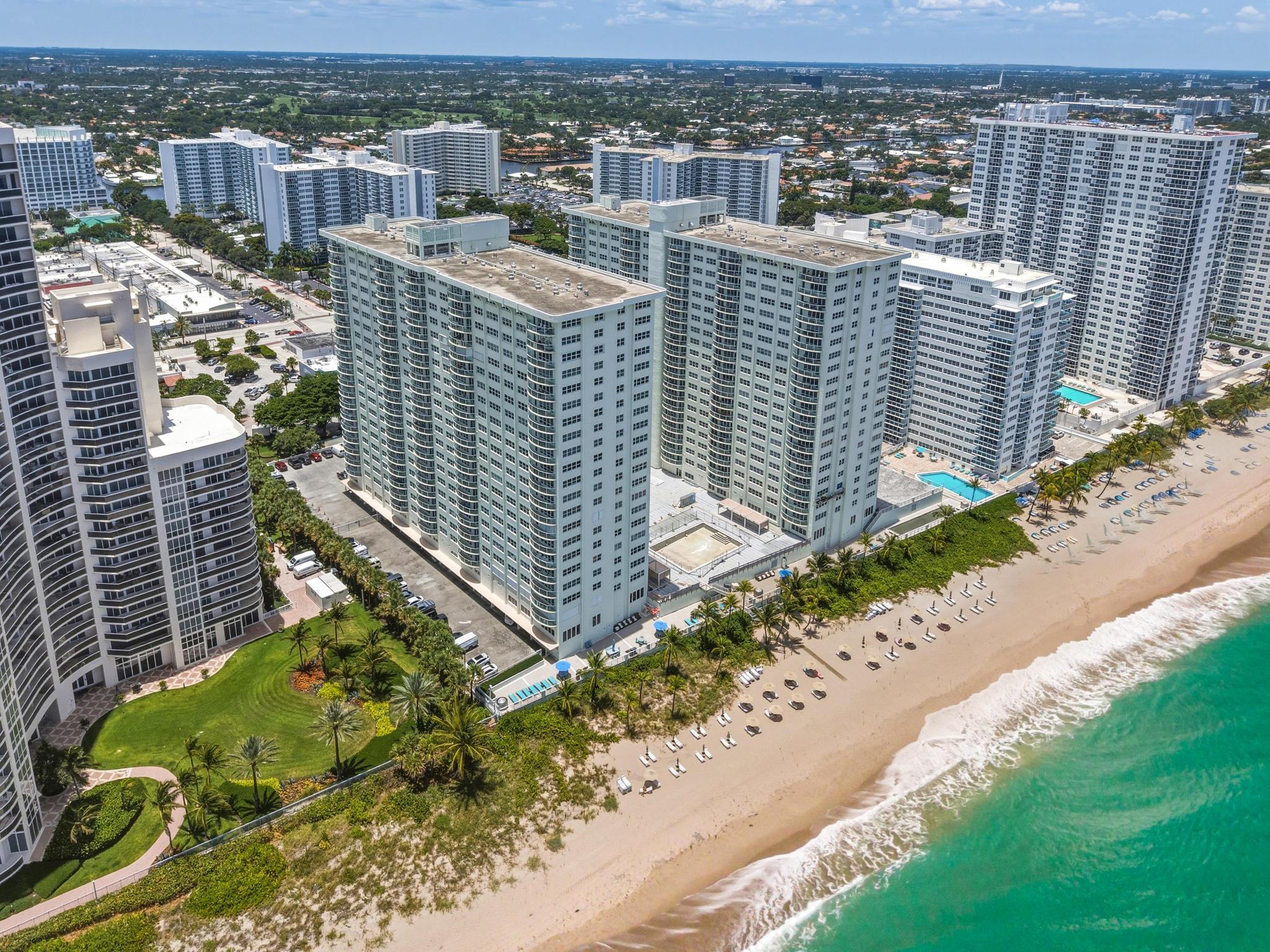 3400 Galt Ocean Drive 1704S
