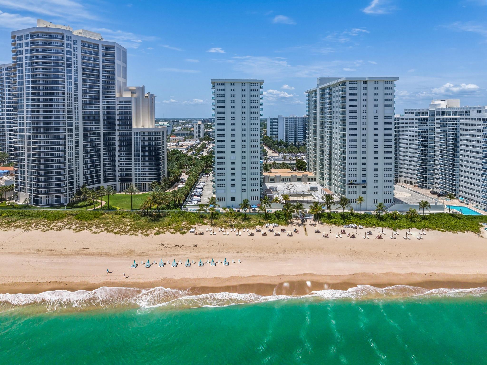 3400 Galt Ocean Drive 1704S