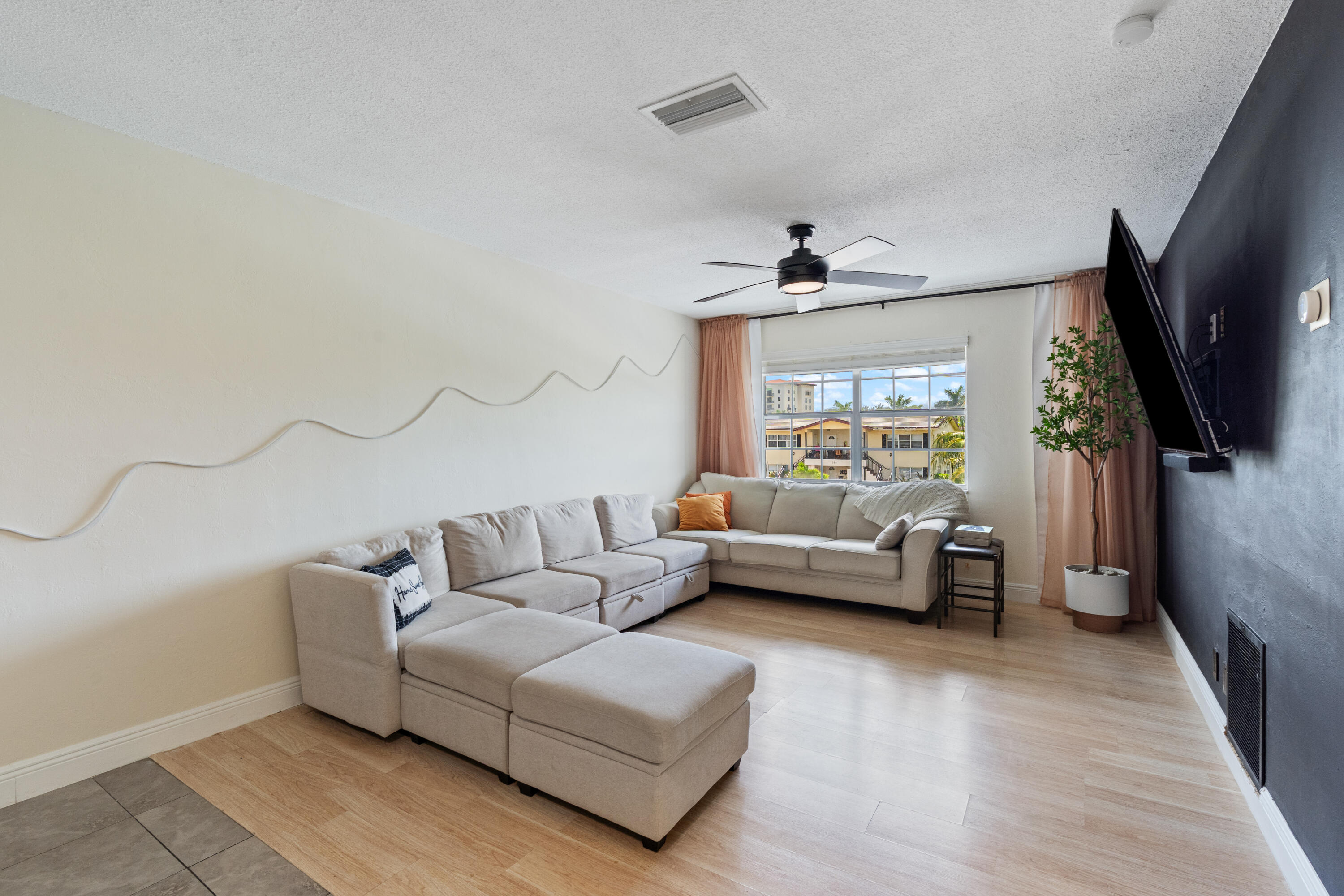 299 SW 7TH Street 2060