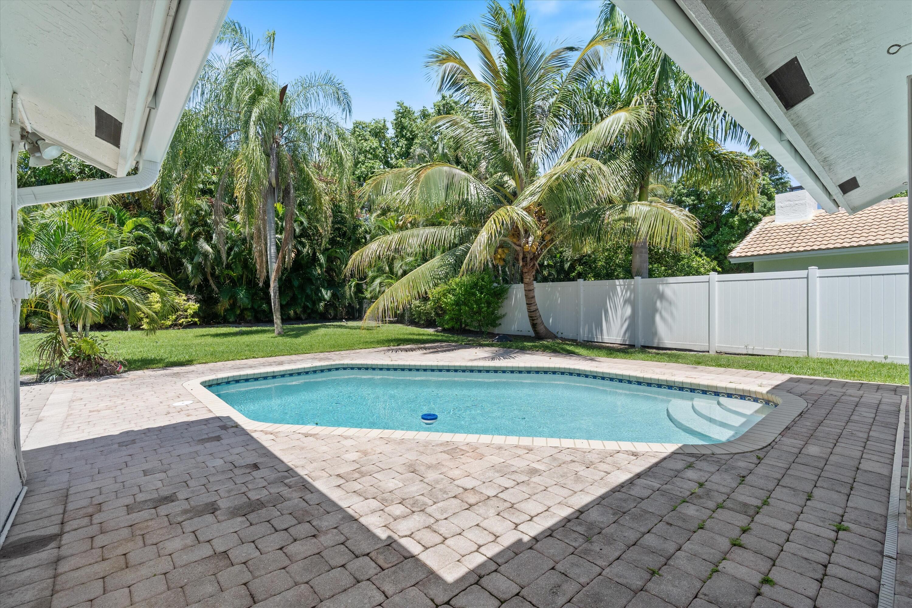 1375 NW 16th Street