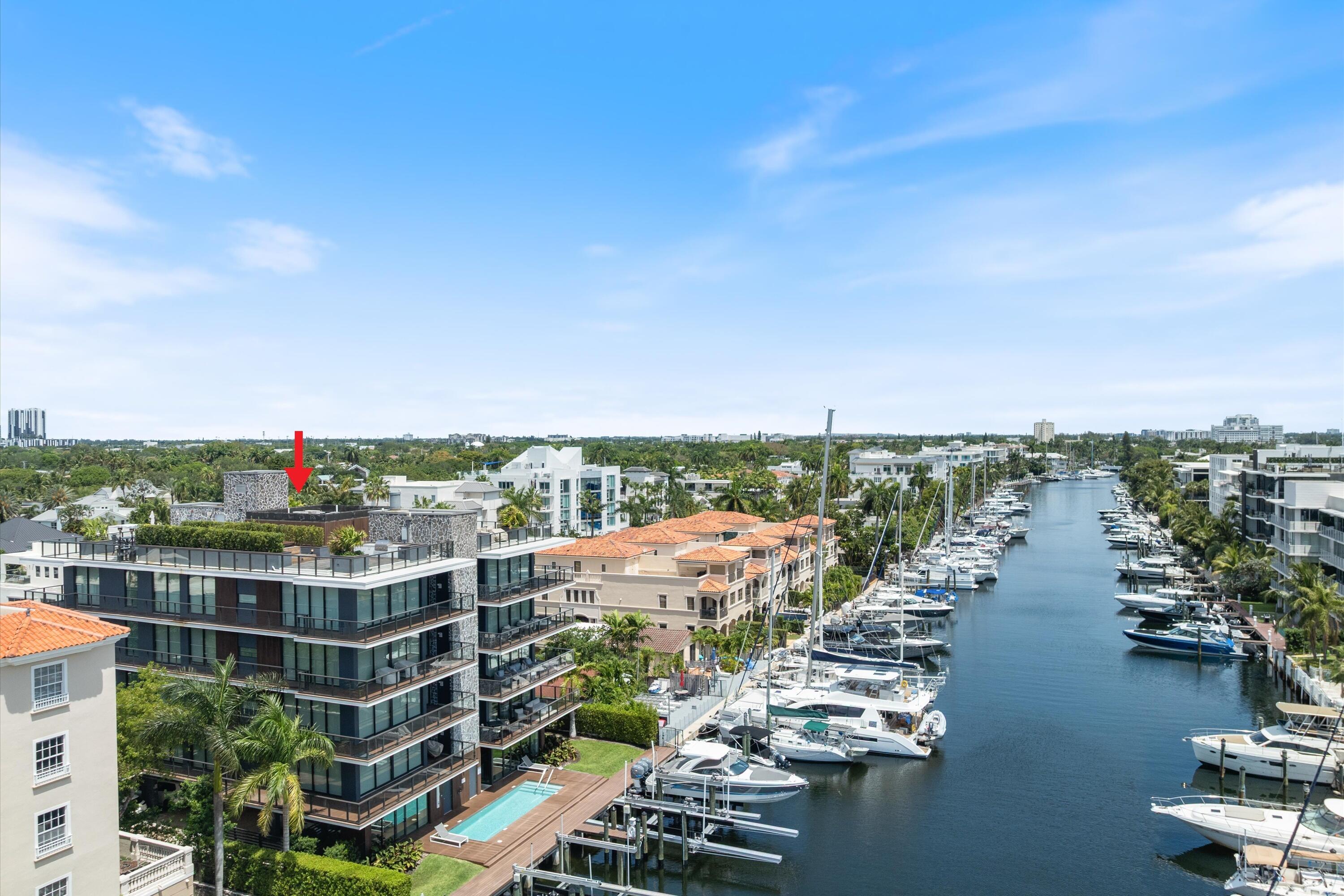 124 HENDRICKS Isle PH401