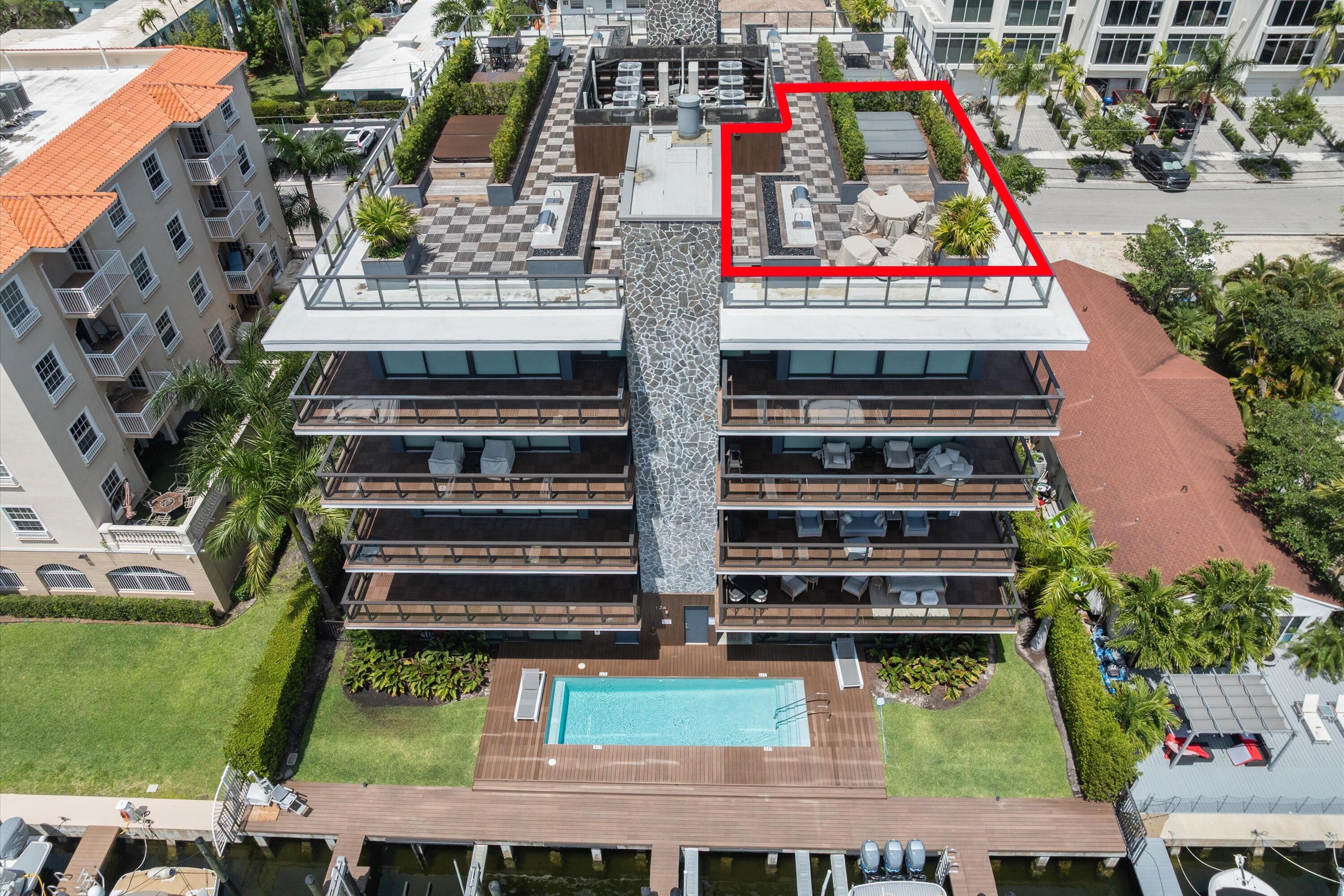 124 HENDRICKS Isle PH401
